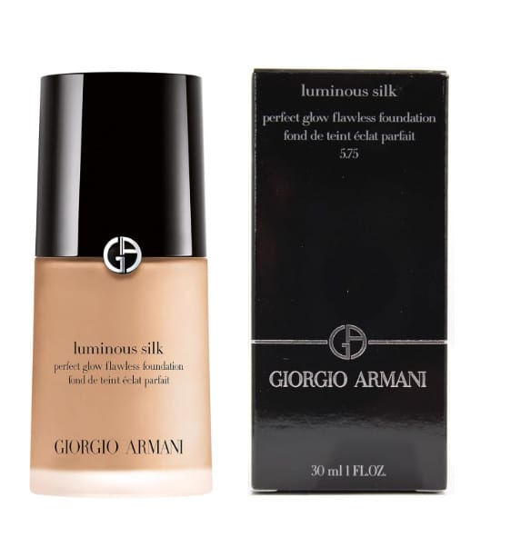 foundations for glowy skin
