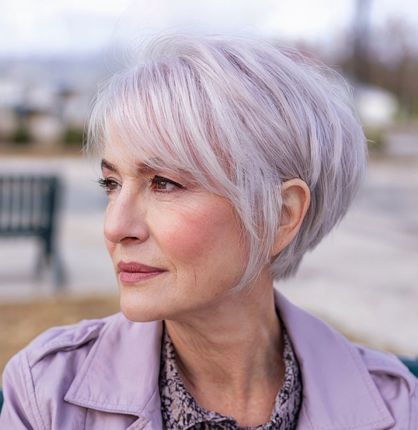 stylish short haircuts for older women