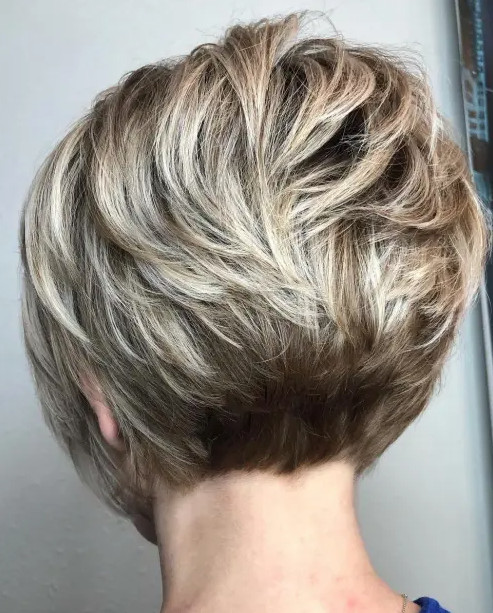 stylish short haircuts for older women